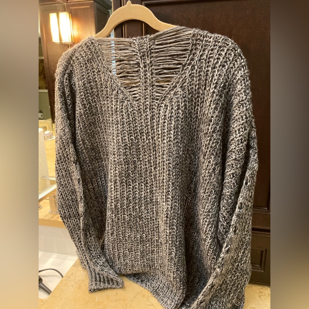 Black and white sweater knit size small